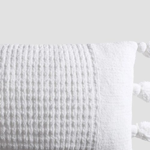 Braided Pom Pom Lumbar Pillow Off White02