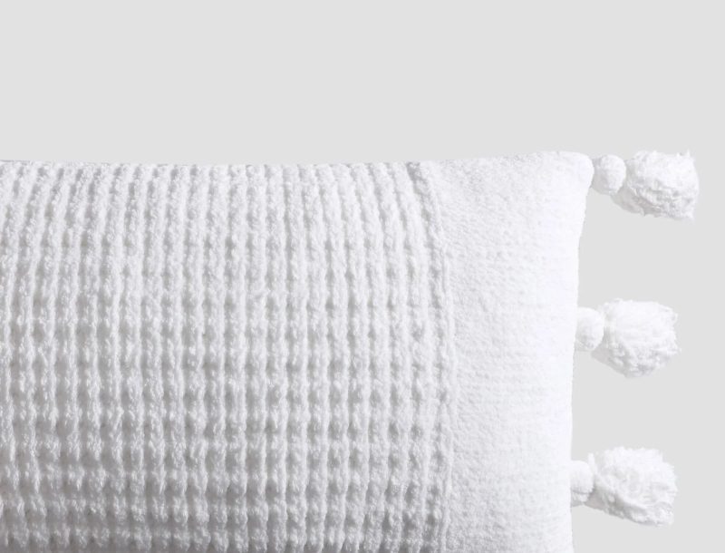 Braided Pom Pom Lumbar Pillow Off White02