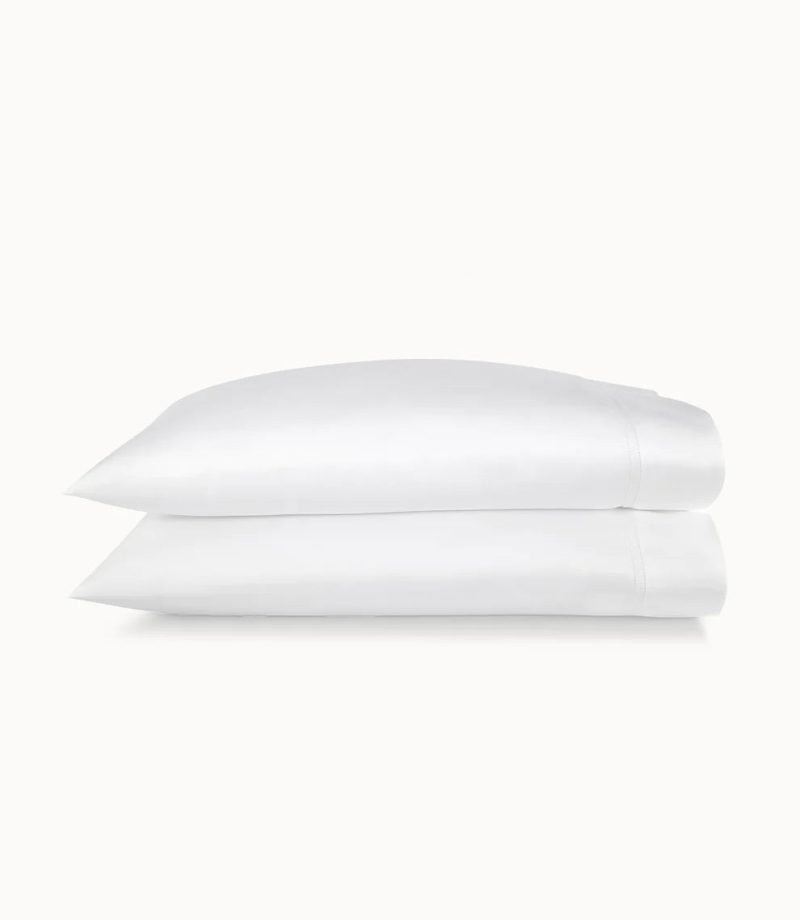 Lyric White pillowcases cntr