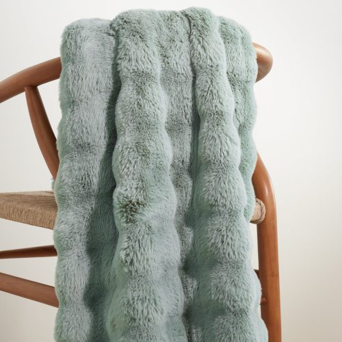 PC4604 FabFaux Mineral Throw ProductShot 957809fb 101f 4f42 aeb5 780dfb5dc34c