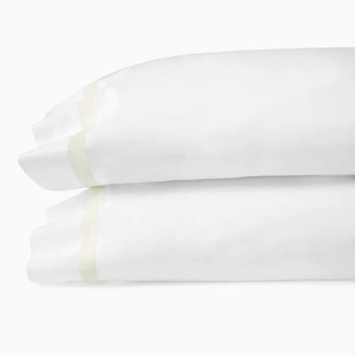 SFERRA FW23 ECOMM ESTATE PILLOWCASES IVORY COMP v2