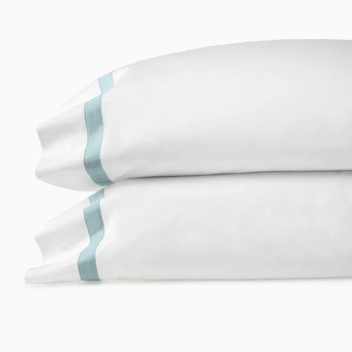 SFERRA FW23 ECOMM ESTATE PILLOWCASES POOLSIDE COMP v1