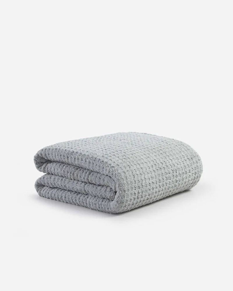 Snug Waffle Comforter Gray1