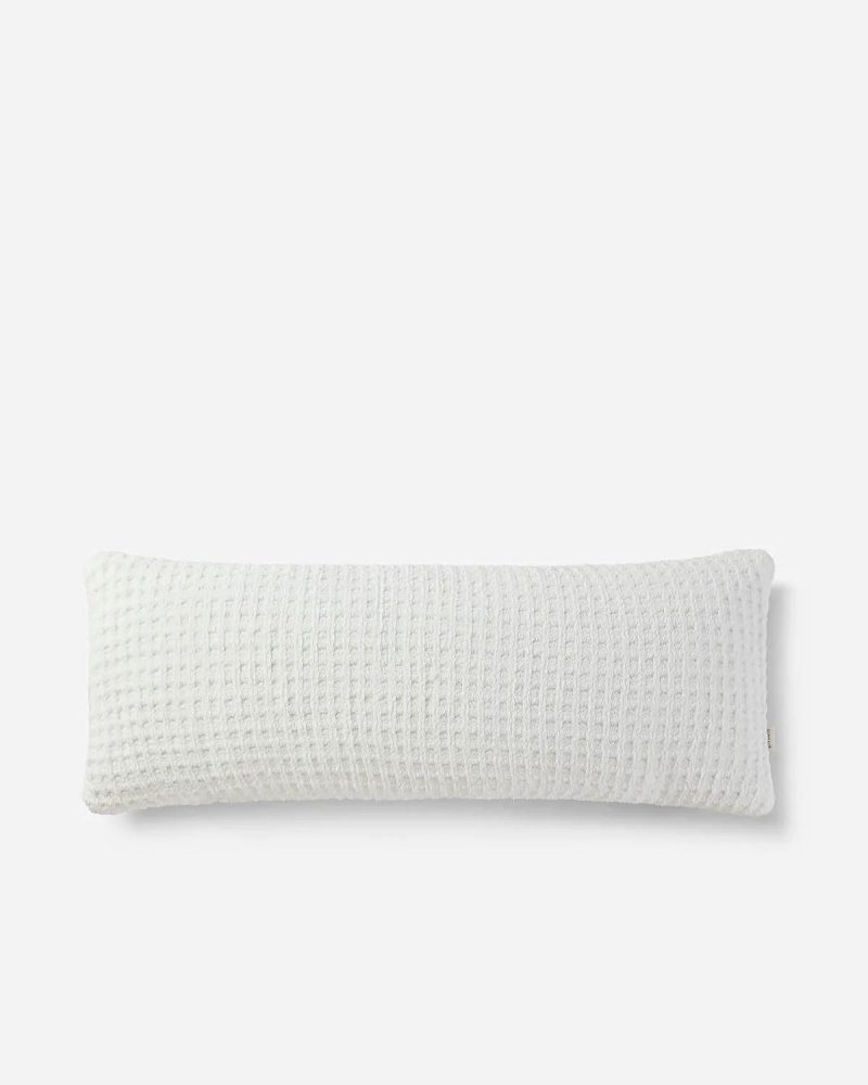 Snug Waffle Lumbar Pillow Off White01