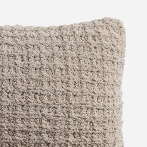 Snug Waffle Mini Pillow Taupe02