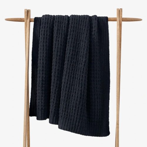 Snug Waffle Throw Black 1 1