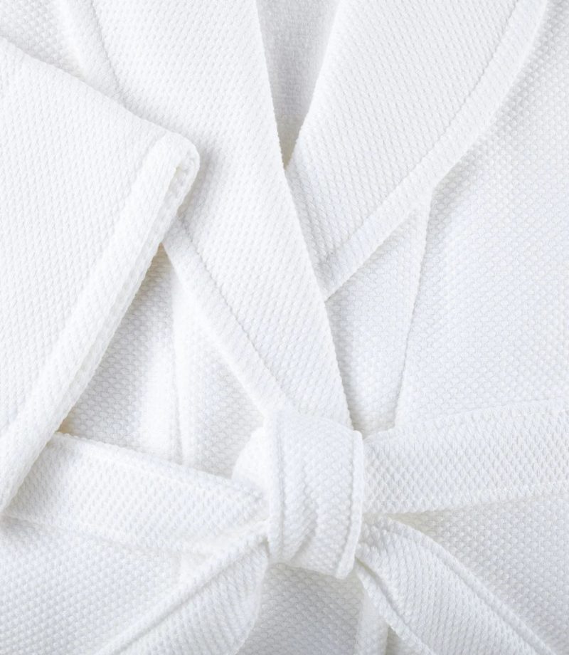 Spa Robe Detail 1740x2000 1