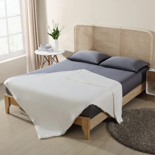 Sunday Citizen Bamboo Crystal Weighted Blanket White LS1 4dd24fe3 a598 4a9f ae6f 419fb4ca86cf