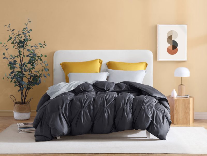 Sunday Citizen Premium Bamboo Bubble Comforter Coal 2