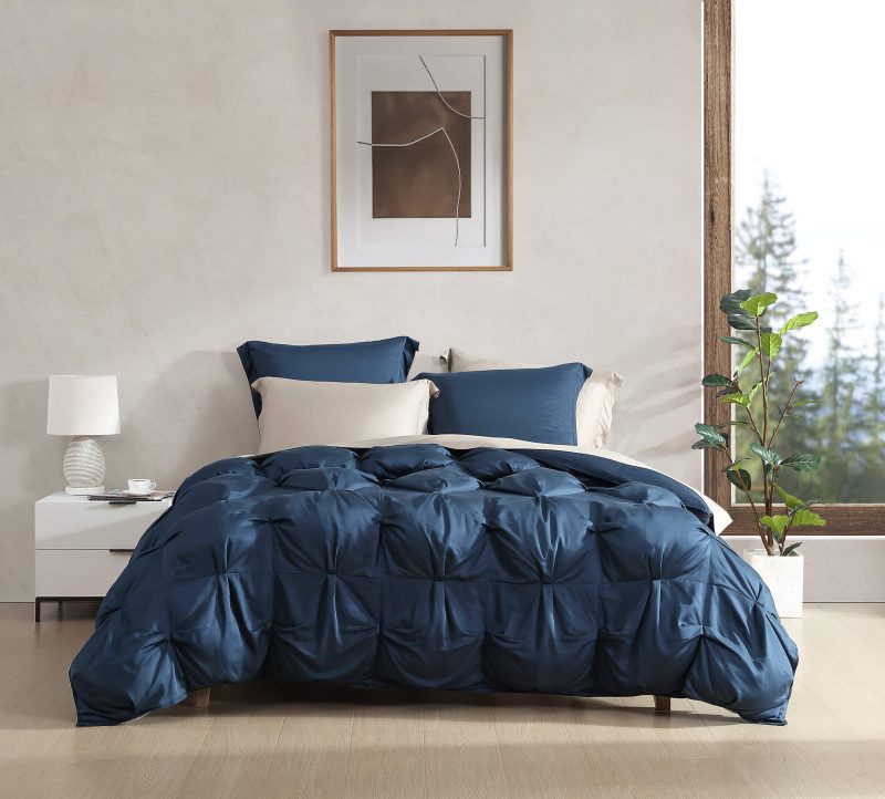 Sunday Citizen Premium Bamboo Bubble Comforter MIdnight 2