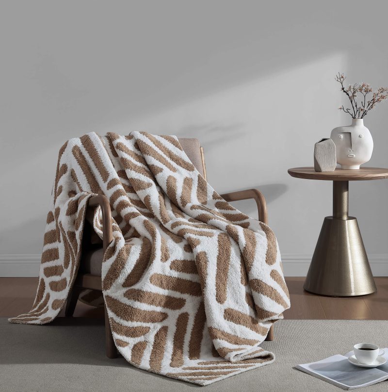 Sunday Citizen Tulum Throw Biscotti