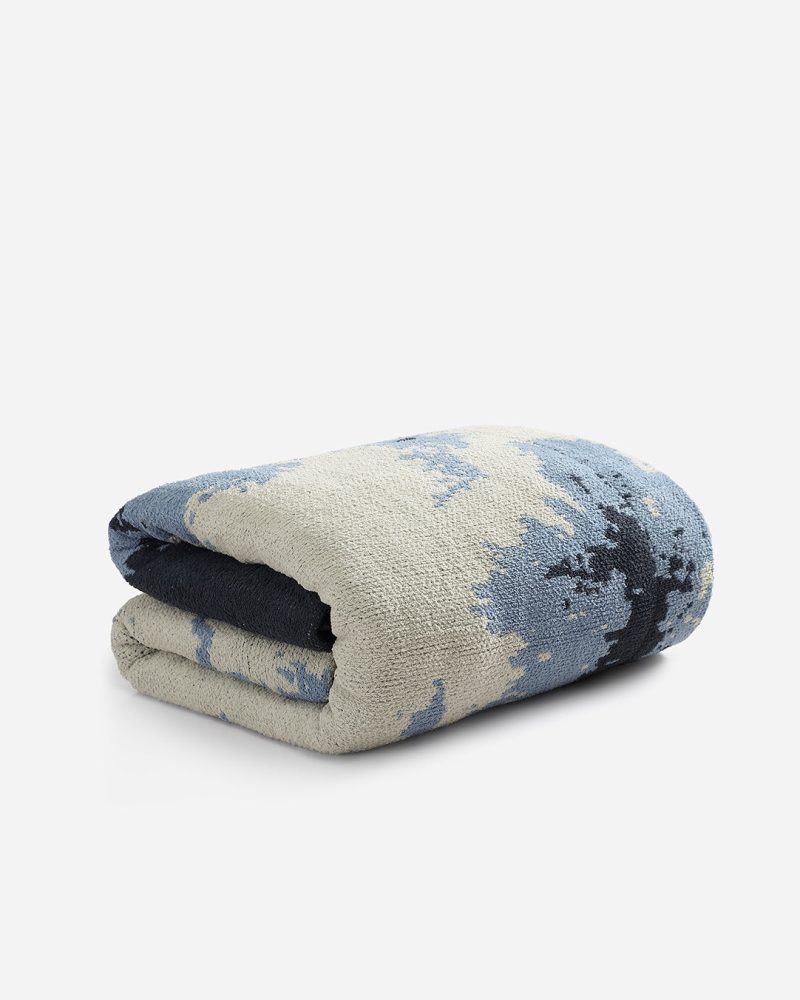 Sunday Citizen Pixel Comforter Blue