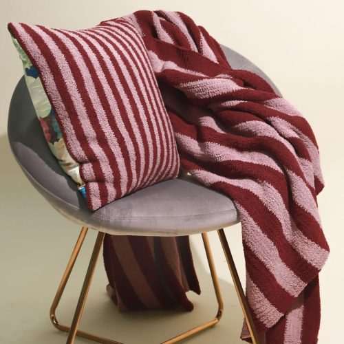 Sunday Citizen Sunset Soiree Lightweight Throw Cherry 03