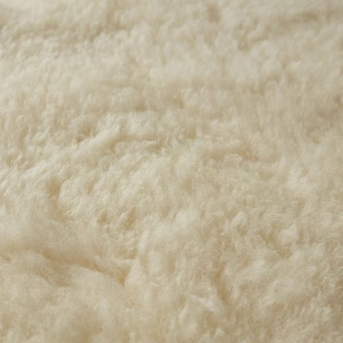 Wool 2in Mattress Topper Detail 2 1740x2000 d5cf4631 02e2 4095 bd9b 280a56e8f335