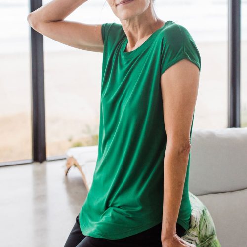 YALA CASSIDY CAP SLEEVE BAMBOO BOYFRIEND TUNIC EMERALD