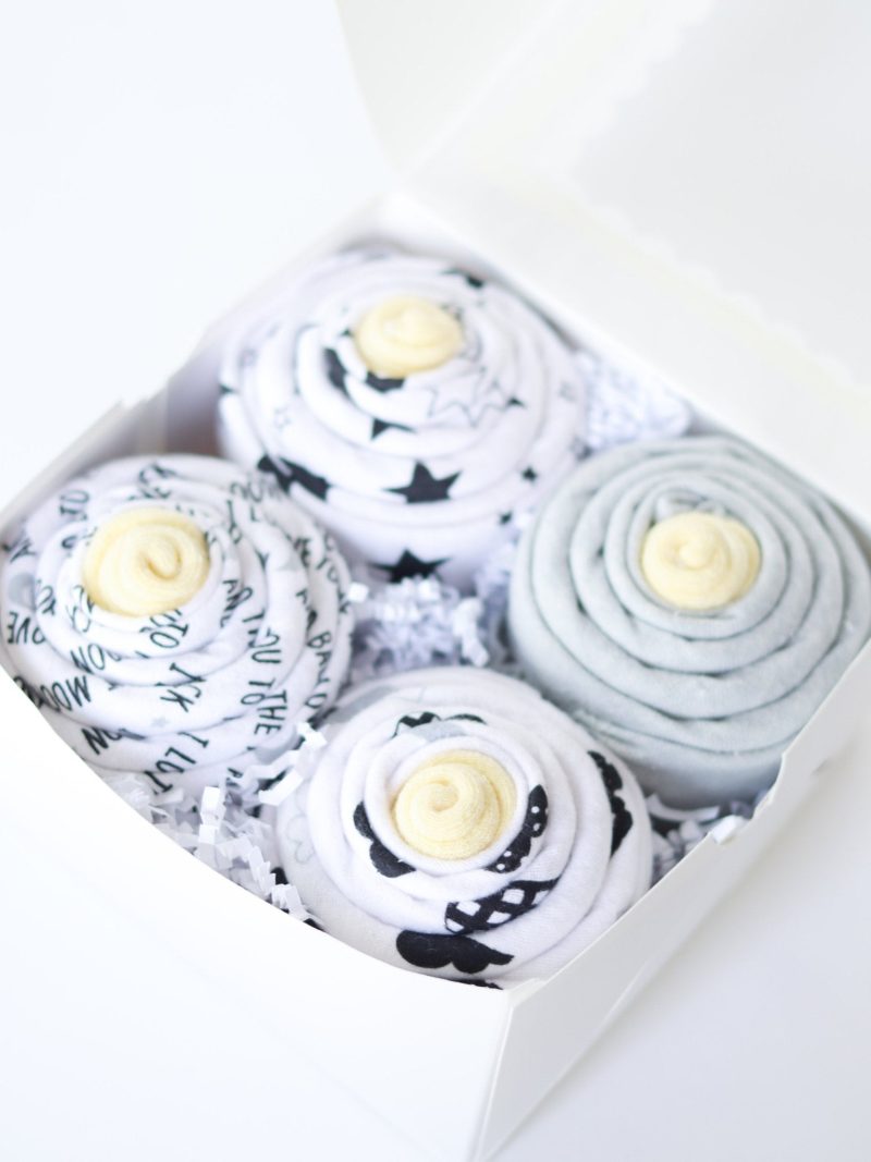 baby neutral cupcake set moon 502366