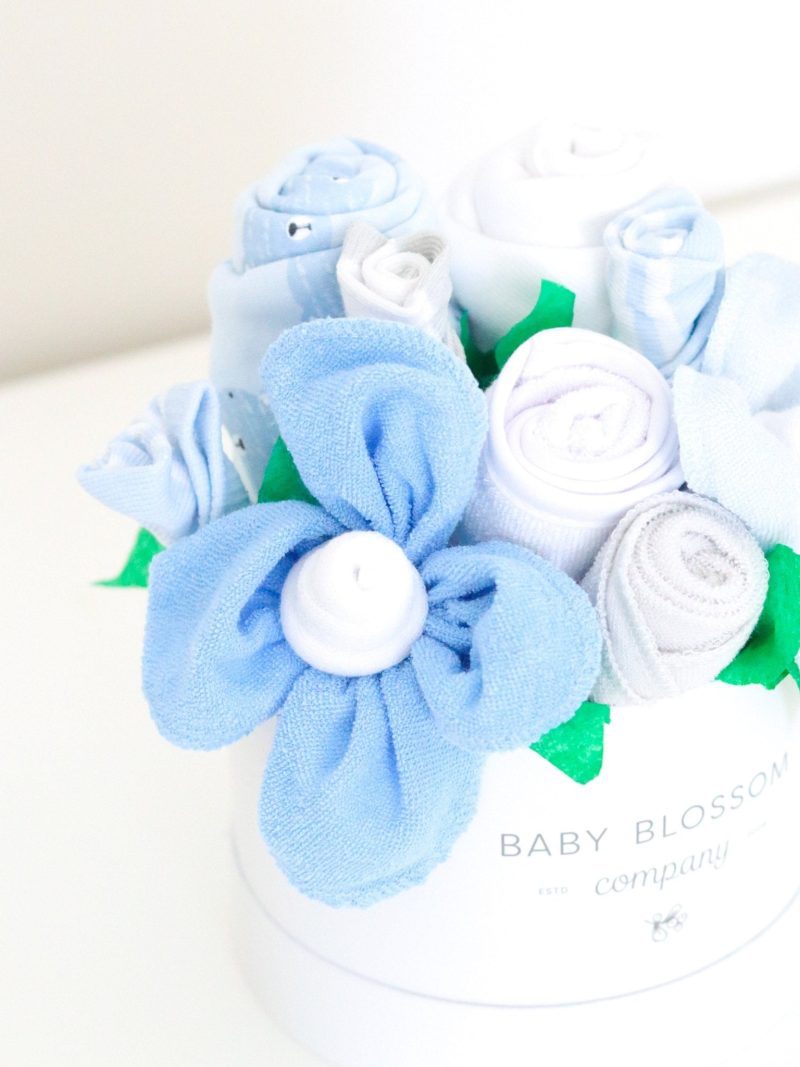 blue hatbox bouquet petite 399508