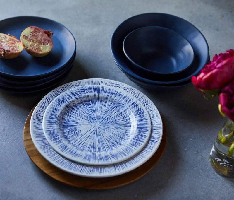 blue pheasant nolan navycream dinnerware 2