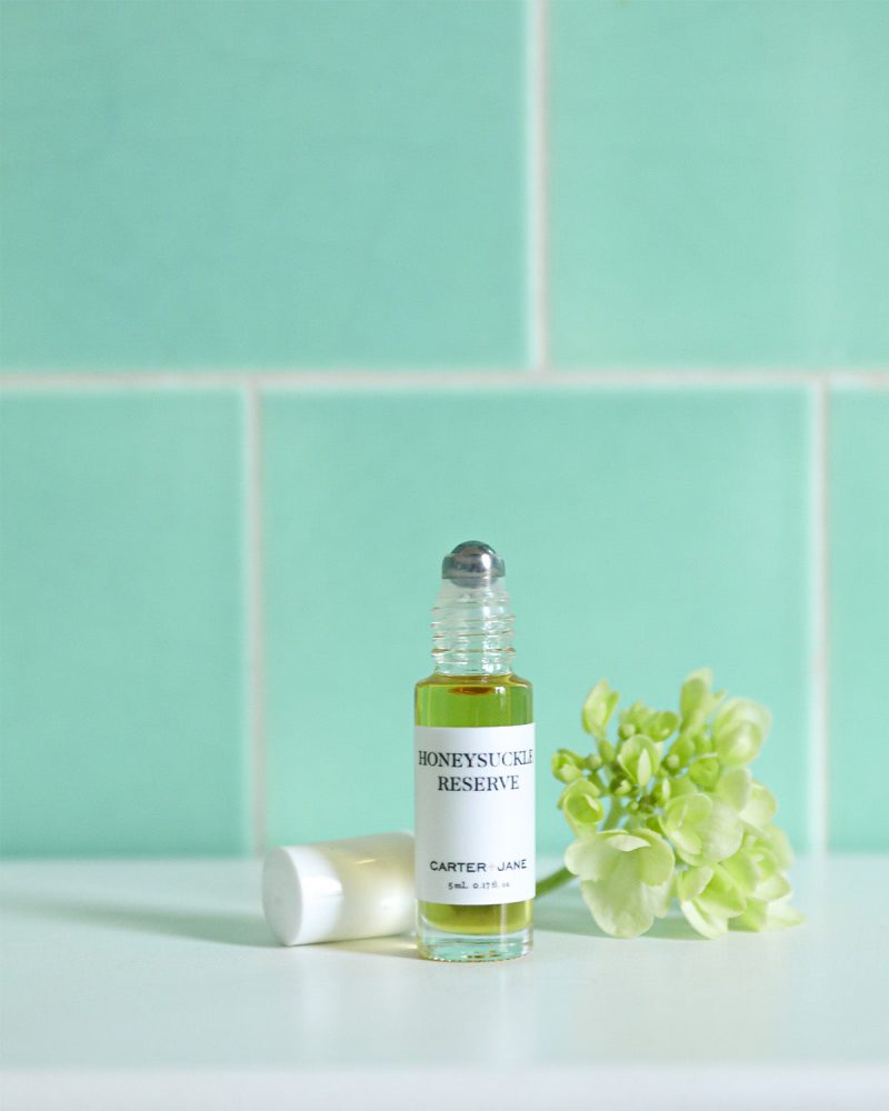 honeysuckle reserve aroma product photography