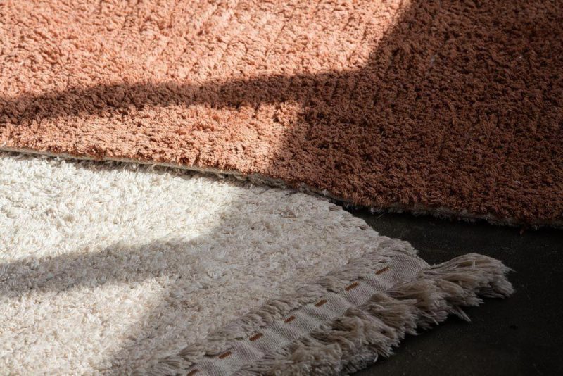 lorena canals reversible washable rug duetto toffee m 6