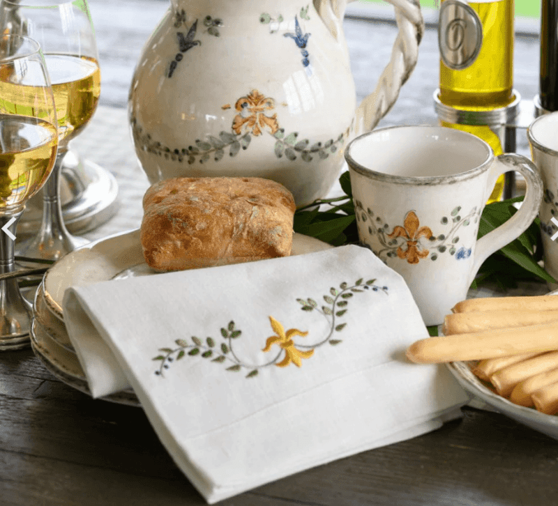 medici tri fold napkin set of 4 2