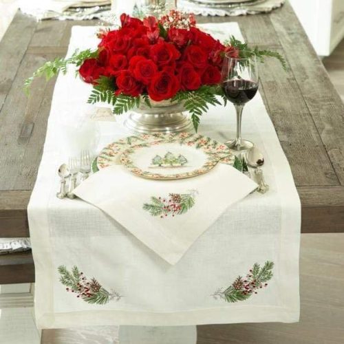 Natale Table Runner