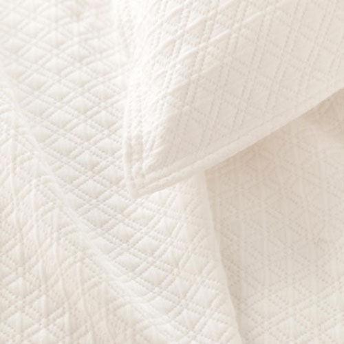 Pine Cone Hill Diamond Ivory Matelasse Coverlet