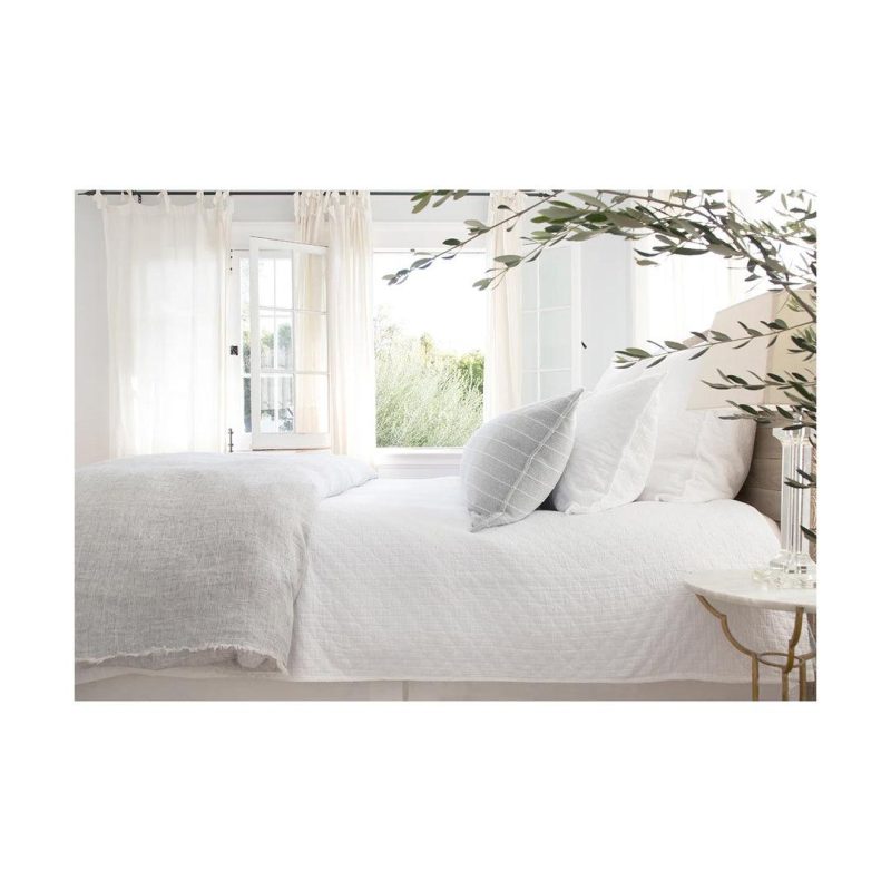 pom pom at home ojai matelasse white coverlet 3