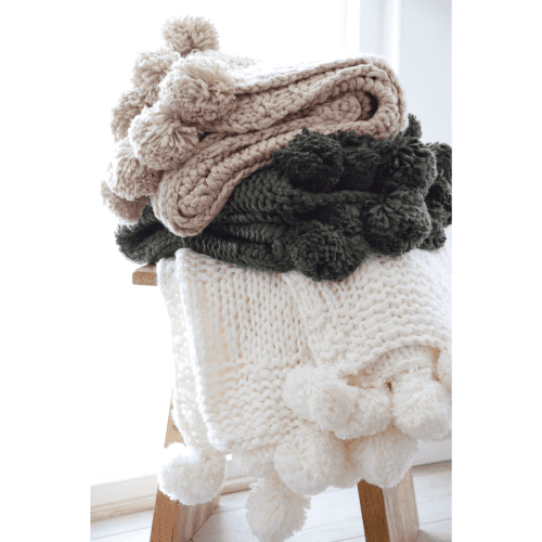 pom pom at home oulu winter white throw 3